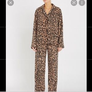 NWOT DKNY leopard fleece pajamas